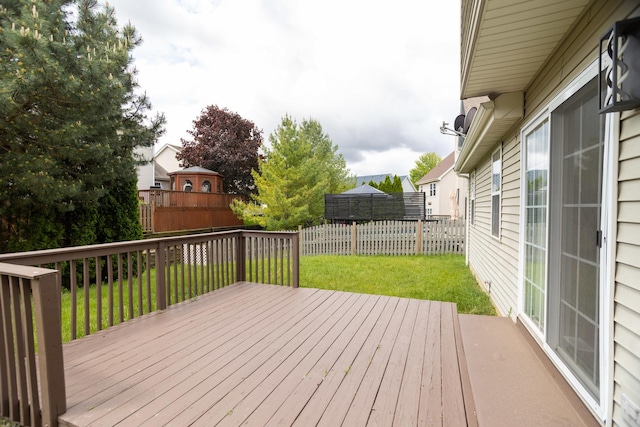 10 Sugar Creek Ct, Lake In The Hills, IL 60156 - deck with a fenced backyard