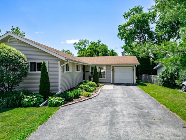 424 S Erie St, Wheaton, IL 60187 - photo 1