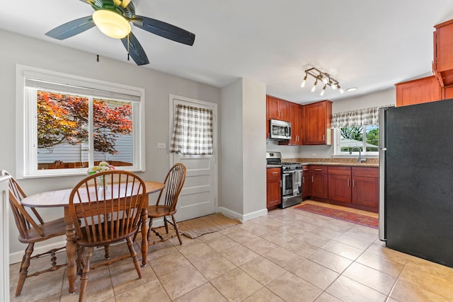 424 S Erie St, Wheaton, IL 60187 - photo 12