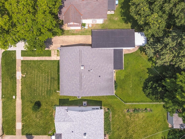 1014 N Main St, Pontiac, IL 61764 - aerial view of property and surrounding area
