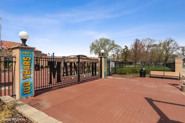 8736 Shade Tree Cir, Lakewood, IL 60014 - view of gate