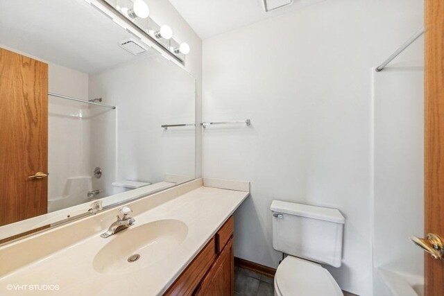 1031 Claremont Dr, Downers Grove, IL 60516 - photo 13