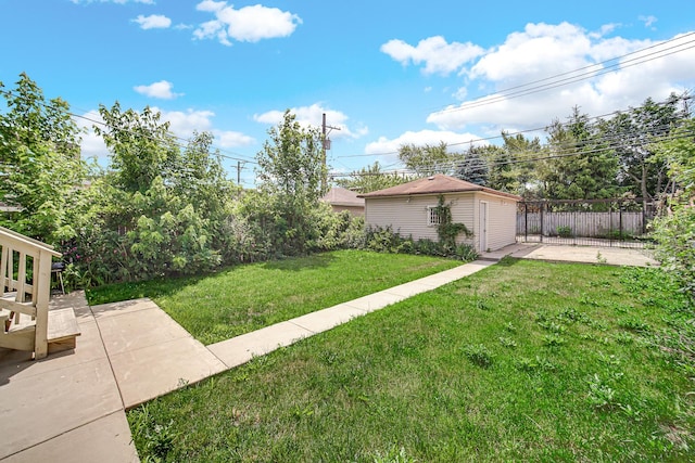 4125 W School St, Chicago, IL 60641 - view of yard with a patio and an outdoor structure