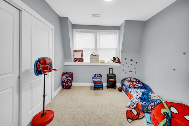 4125 W School St, Chicago, IL 60641 - recreation room with carpet flooring and baseboards