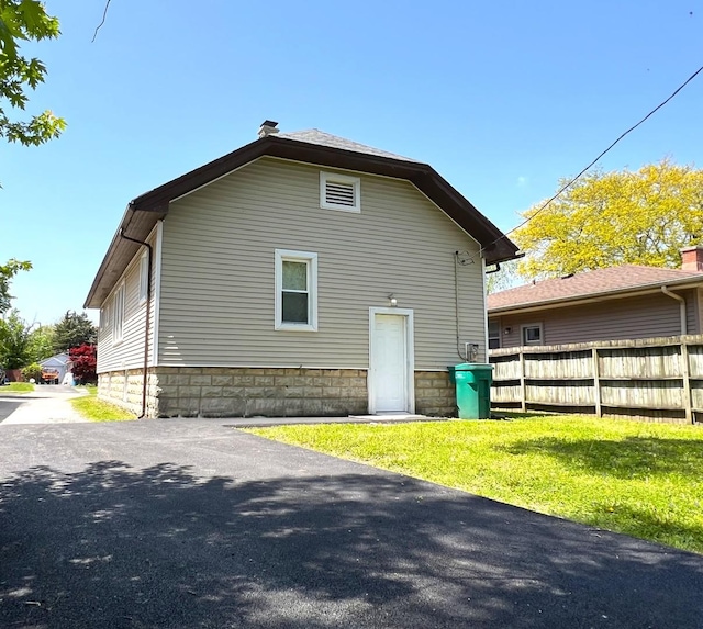 120 S May St, Joliet, IL 60436 - view of home's exterior