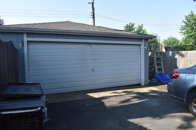 7710 W 81st Pl, Bridgeview, IL 60455 - view of detached garage