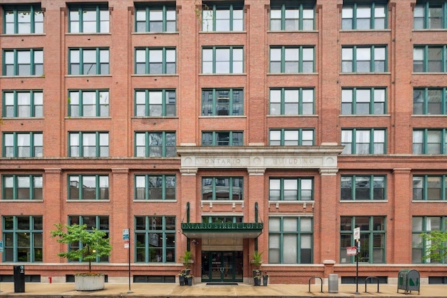 411 W Ontario St Unit 411, Chicago, IL 60654 - view of apartment building / complex