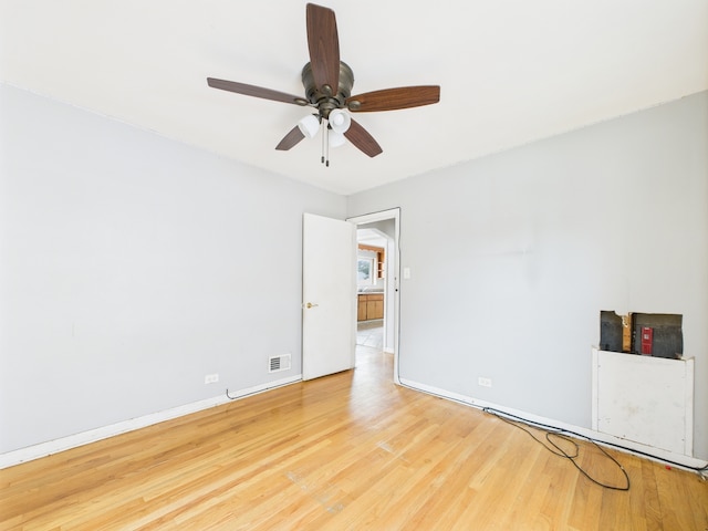 3810 W 71st St, Chicago, IL 60629 - unfurnished room featuring wood finished floors and ceiling fan