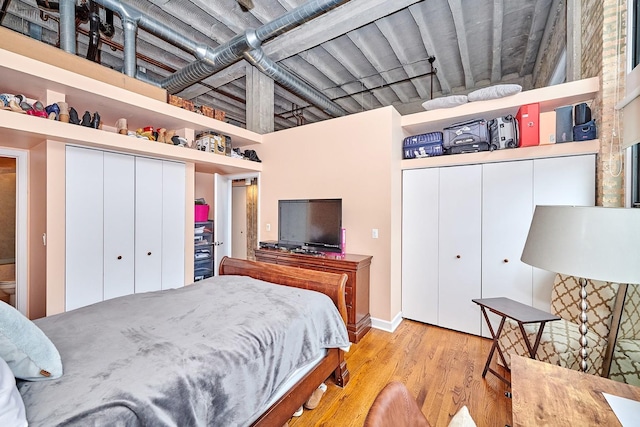 2545 S Dearborn St Unit 323, Chicago, IL 60616 - bedroom featuring wood finished floors