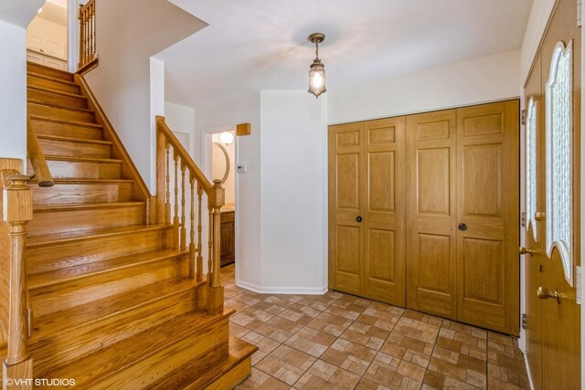 1612 N Burning Bush Ln, Mount Prospect, IL 60056 - photo 17