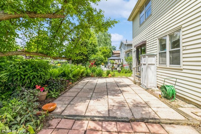 1612 N Burning Bush Ln, Mount Prospect, IL 60056 - photo 34
