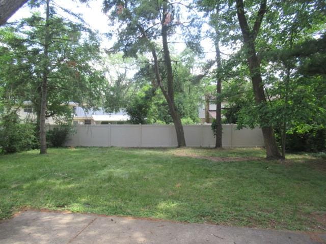 3636 Elm Ct, Flossmoor, IL 60422 - view of yard