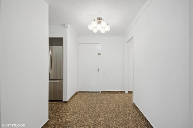 1169 S Plymouth Ct Unit 406, Chicago, IL 60605 - hall with ornamental molding, a chandelier, and a textured ceiling