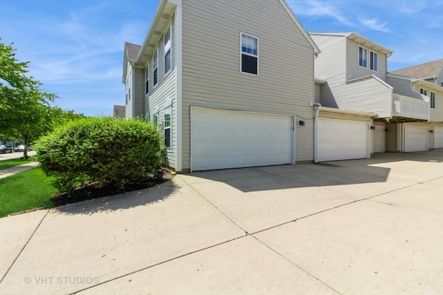 502 Hidden Creek Ln, North Aurora, IL 60542 - photo 20