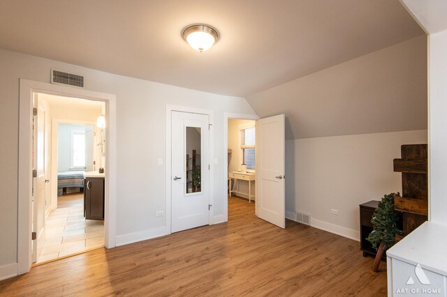 3726 N Ashland Ave, Chicago, IL 60613 - photo 21