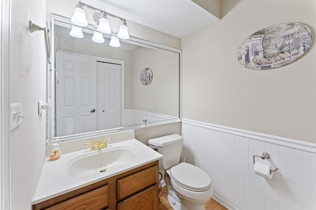 1715 Pebble Beach Ct, Hoffman Estates, IL 60169 - photo 11