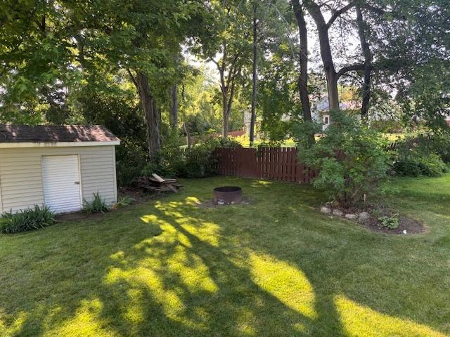 1320 Hayden Dr, Johnsburg, IL 60051 - photo 24