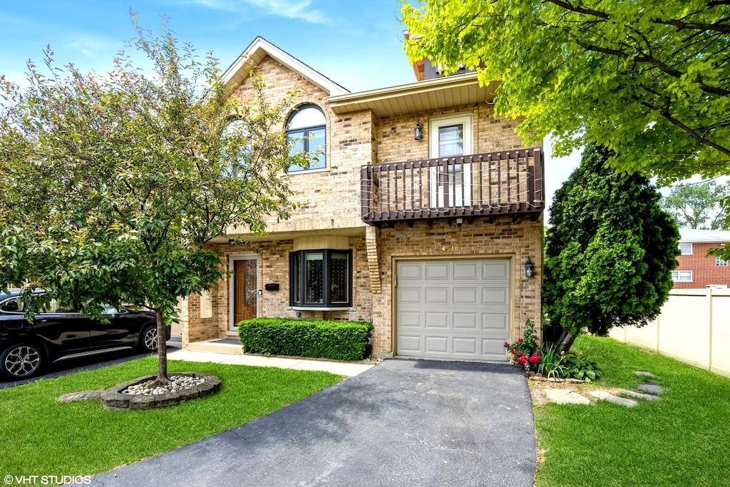 4518 Village Square Ln, Brookfield, IL 60513 - photo 1