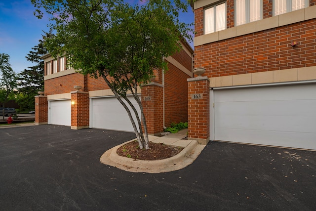 165 Finstad Dr, Libertyville, IL 60048 - photo 1