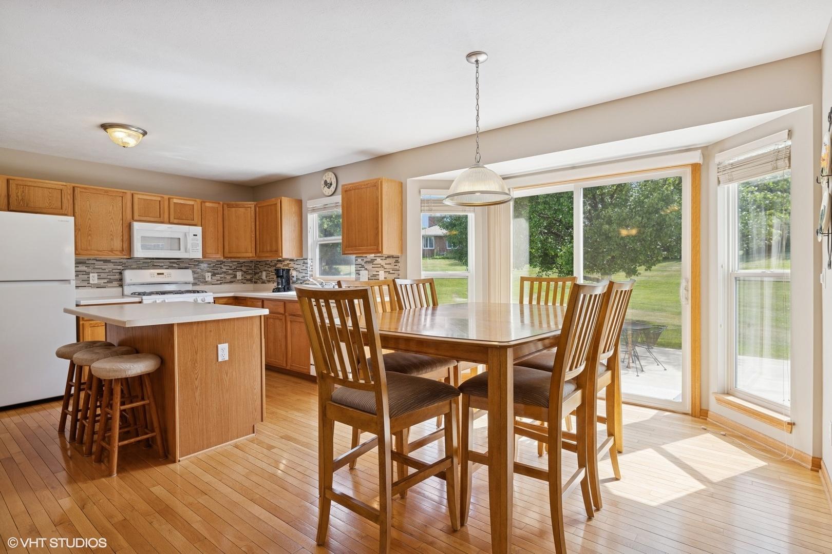1907 National Sewing Ave, Belvidere, IL 61008 - photo 13