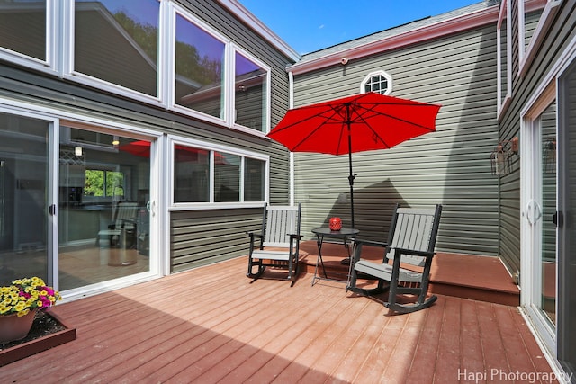 1504 N Denali Trl, Mchenry, IL 60050 - view of wooden terrace