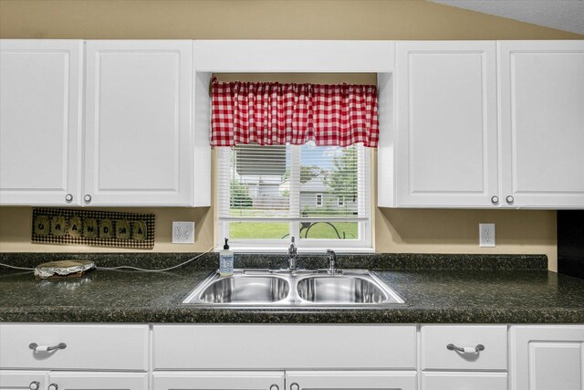 112 4th St, Ivesdale, IL 61851 - photo 13