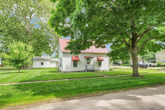 112 4th St, Ivesdale, IL 61851 - photo 4