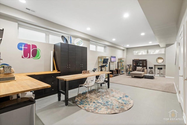 3800 N Christiana Ave, Chicago, IL 60618 - office area featuring recessed lighting