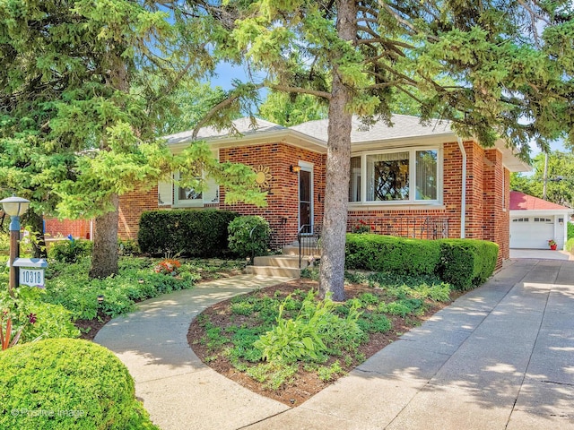 10318 Dickens St, Westchester, IL 60154 - photo 1