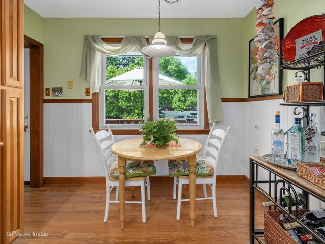 10318 Dickens St, Westchester, IL 60154 - photo 12