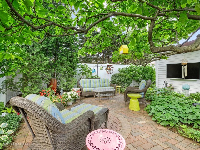 10318 Dickens St, Westchester, IL 60154 - photo 30