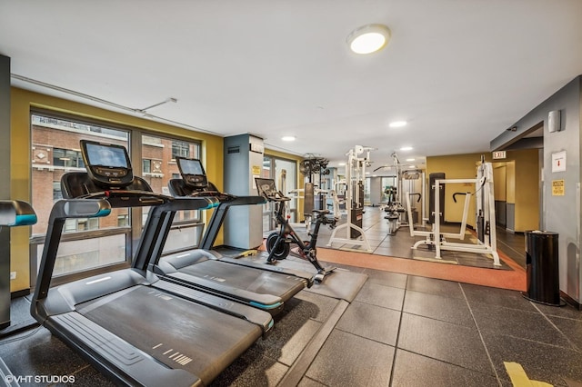 440 N Wabash Ave Unit 1908, Chicago, IL 60611 - exercise room with recessed lighting