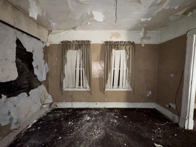 4022 W Carroll Ave, Chicago, IL 60624 - empty room with baseboards