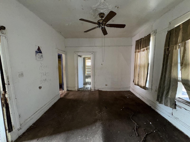 4022 W Carroll Ave, Chicago, IL 60624 - empty room with a ceiling fan