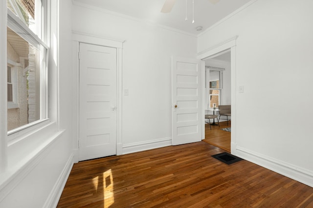 638 S Cuyler Ave, Oak Park, IL 60304 - spare room featuring ornamental molding, wood finished floors, a ceiling fan, and a smoke detector
