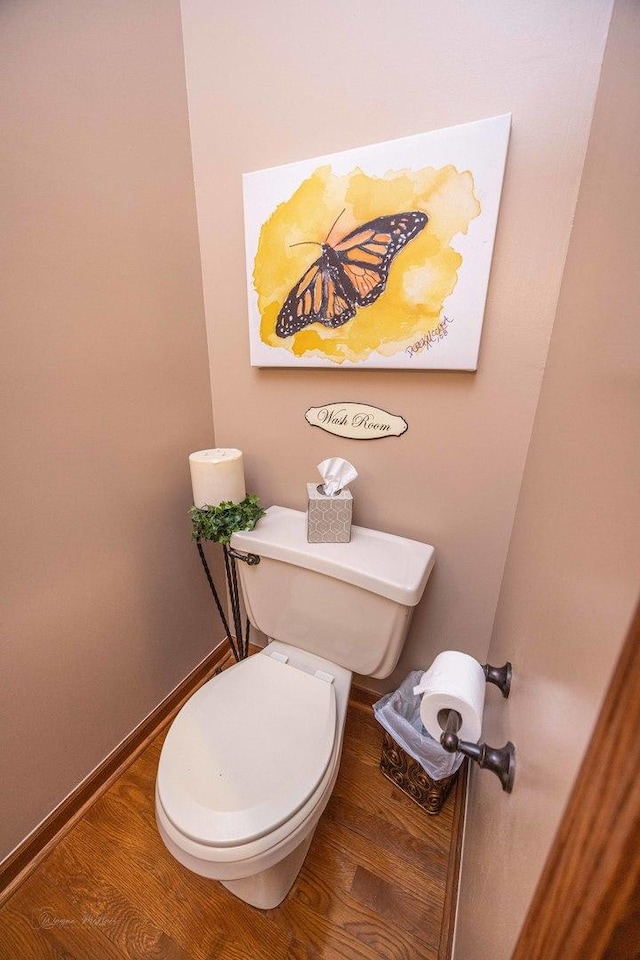 14803 S Hawthorn Cir, Plainfield, IL 60544 - bathroom featuring wood finished floors