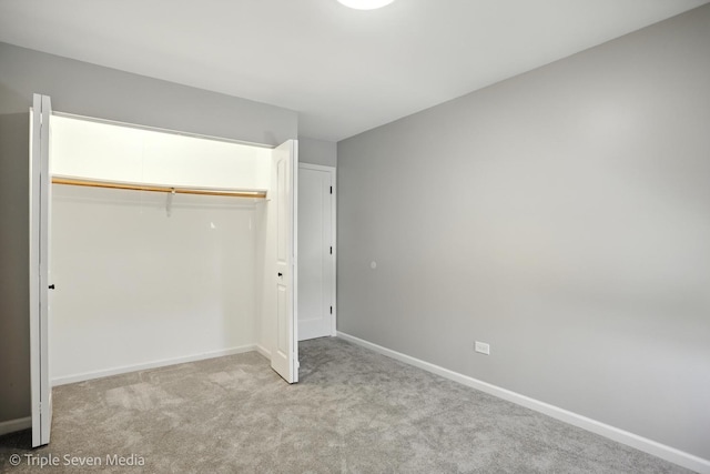 10 Cour Masson Unit 10, Palos Hills, IL 60465 - unfurnished bedroom with carpet and a closet