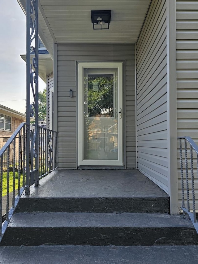 12136 S Wentworth Ave, Chicago, IL 60628 - view of exterior entry with covered porch