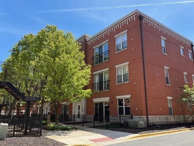 343 E 25th Pl Unit 18C, Chicago, IL 60616 - view of building exterior