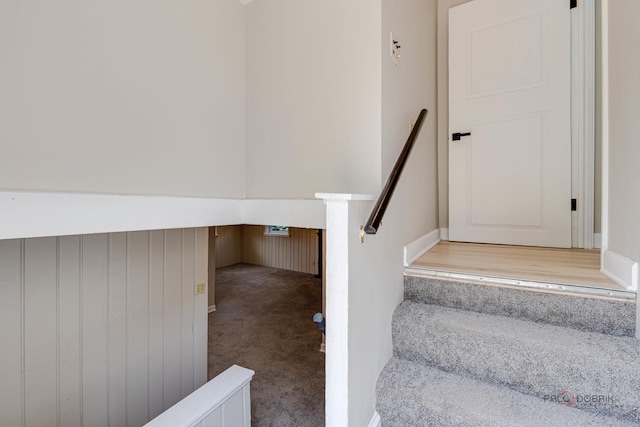 4021 W Estes Ave, Lincolnwood, IL 60712 - stairway with carpet flooring
