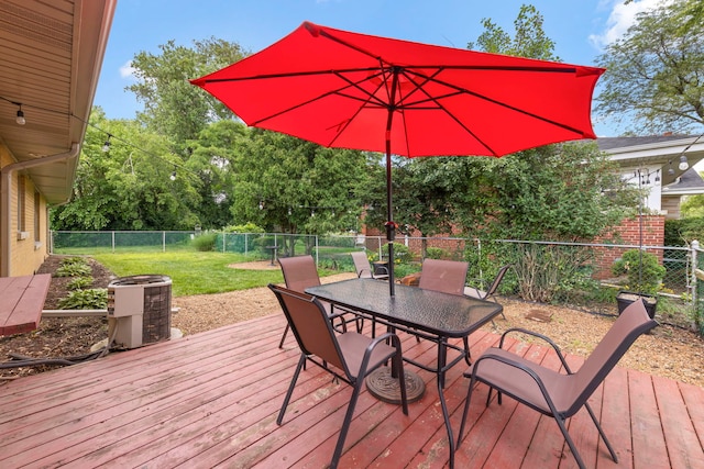 2839 School St, Flossmoor, IL 60422 - deck with outdoor dining space and a fenced backyard