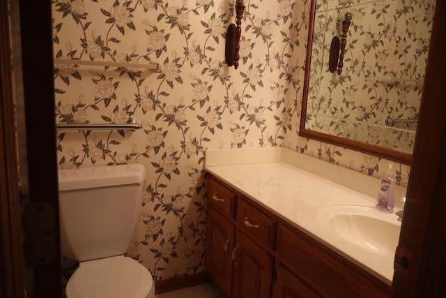19443 Trenton Way, Mokena, IL 60448 - bathroom featuring wallpapered walls and vanity