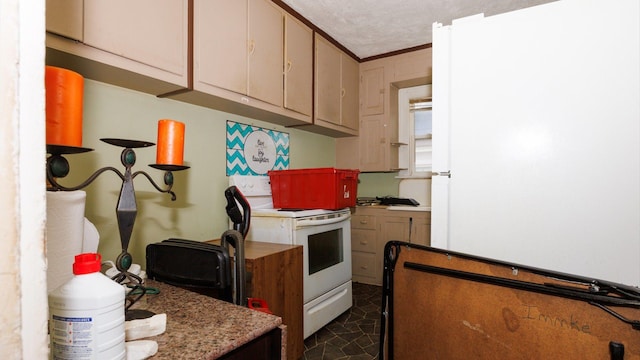 312 N Mclean St, Bloomington, IL 61701 - kitchen with white appliances and light countertops