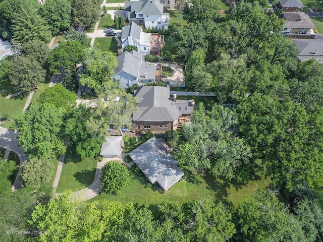 241 Coe Rd, Clarendon Hills, IL 60514 - photo 1
