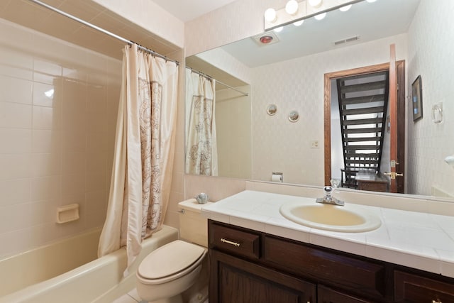 10 Shoreside Dr, South Barrington, IL 60010 - full bath with shower / bath combination with curtain, vanity, and wallpapered walls