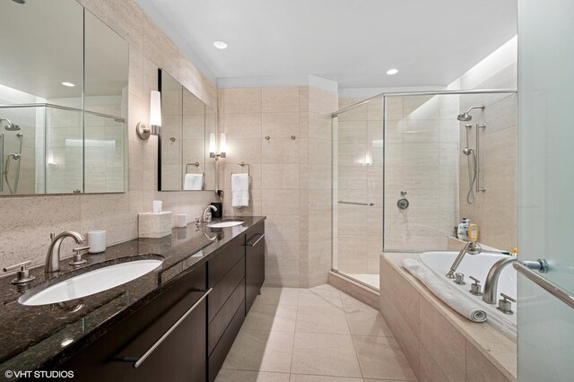 401 N Wabash Ave Unit 32J, Chicago, IL 60611 - hall featuring a raised ceiling, tile patterned flooring, and a chandelier