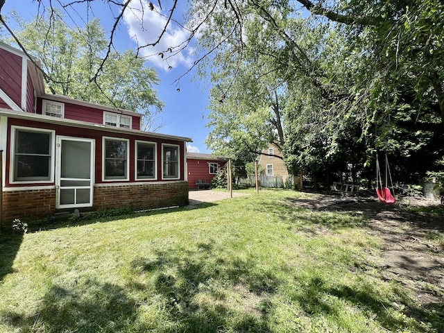 16 W George St, Sullivan, IL 61951 - view of yard