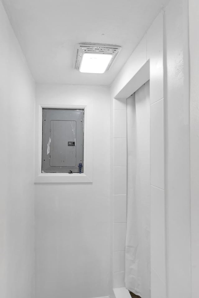 1205 N Irving Ave, Berkeley, IL 60163 - full bath with electric panel