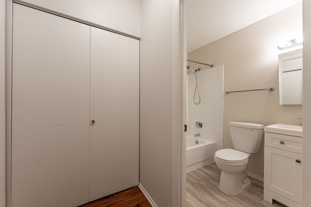680 S Federal St Unit 409, Chicago, IL 60605 - bathroom with vanity, wood finished floors, and shower / washtub combination
