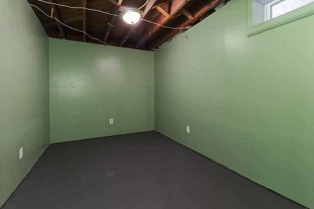 103 S Portland Pl, Clinton, IL 61727 - unfurnished room featuring concrete flooring